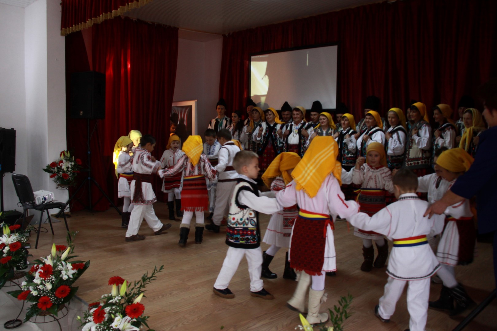 2014-11-09-ziua-fiilor-satului-miroslavesti-18