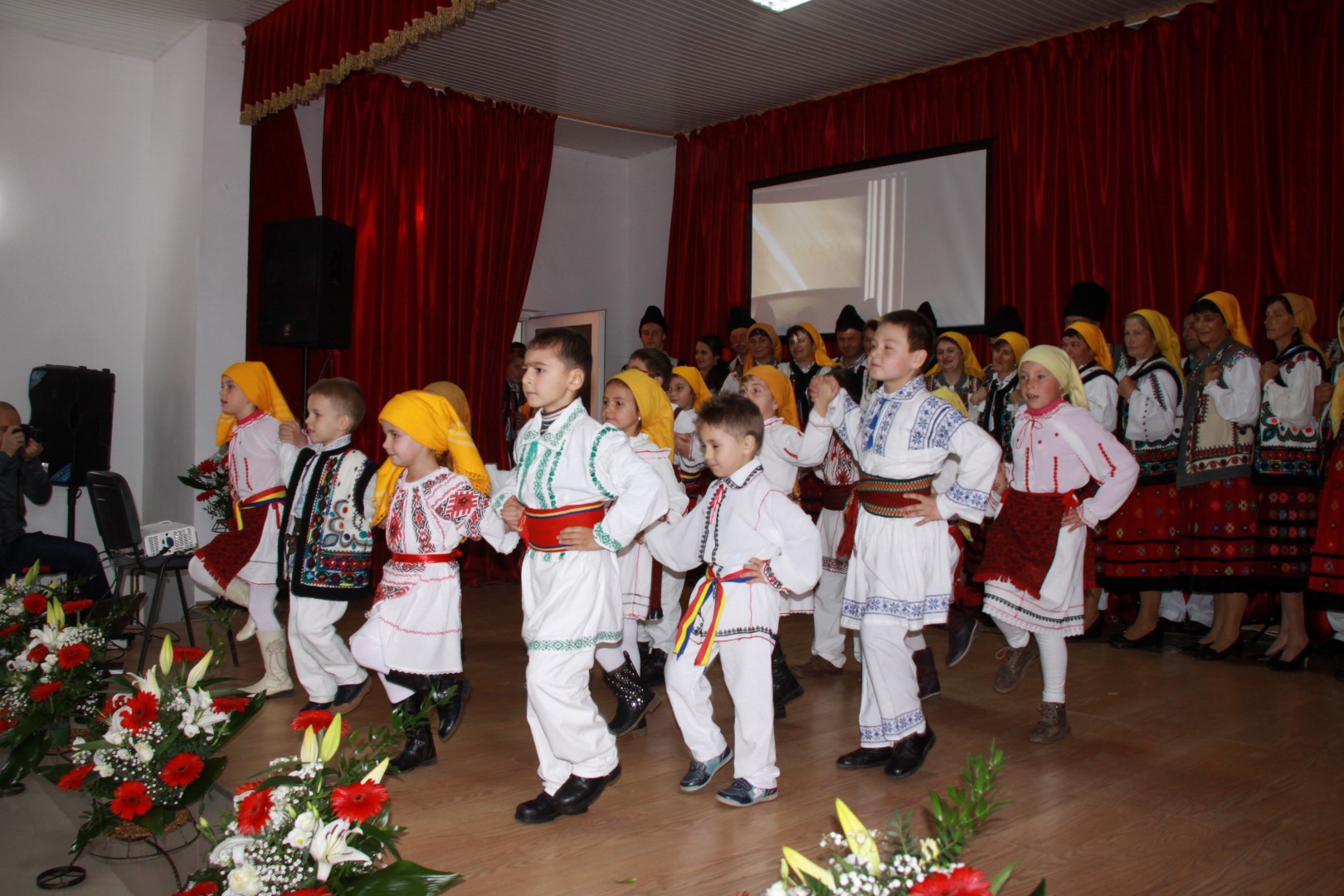 2014-11-09-ziua-fiilor-satului-miroslavesti-20