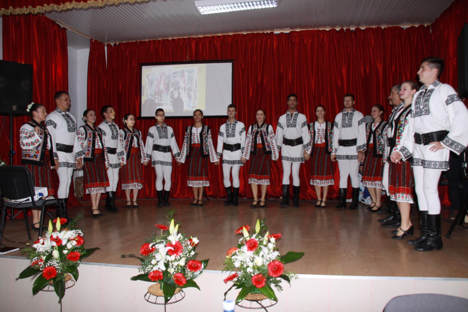 2014-11-09-ziua-fiilor-satului-miroslavesti-45