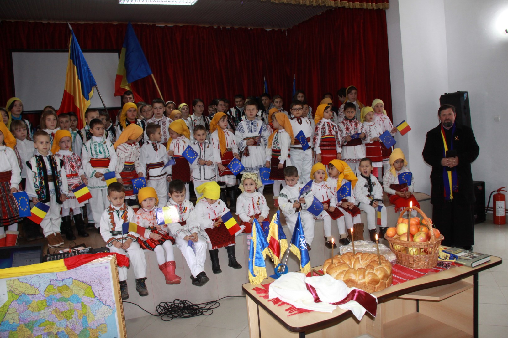 2014-12-01-ziua-marii-uniri-la-miroslavesti-18